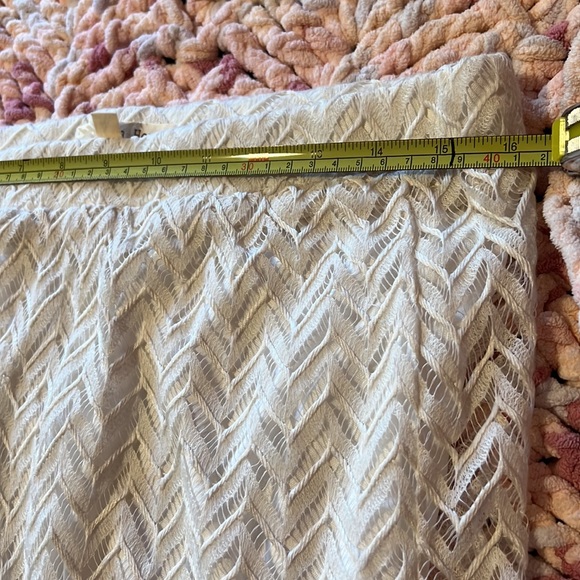 Delicate skirt - Picture 5 of 7